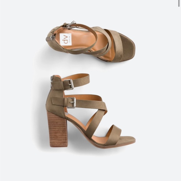 Olive Green S7 DV by Dolce Vita Carly Heels - Picture 1 of 1